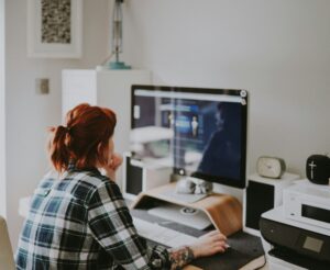 person doing google and facebook advertising